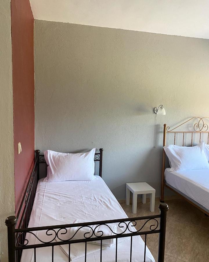 Guesthouse Anestis Angistron Bagian luar foto